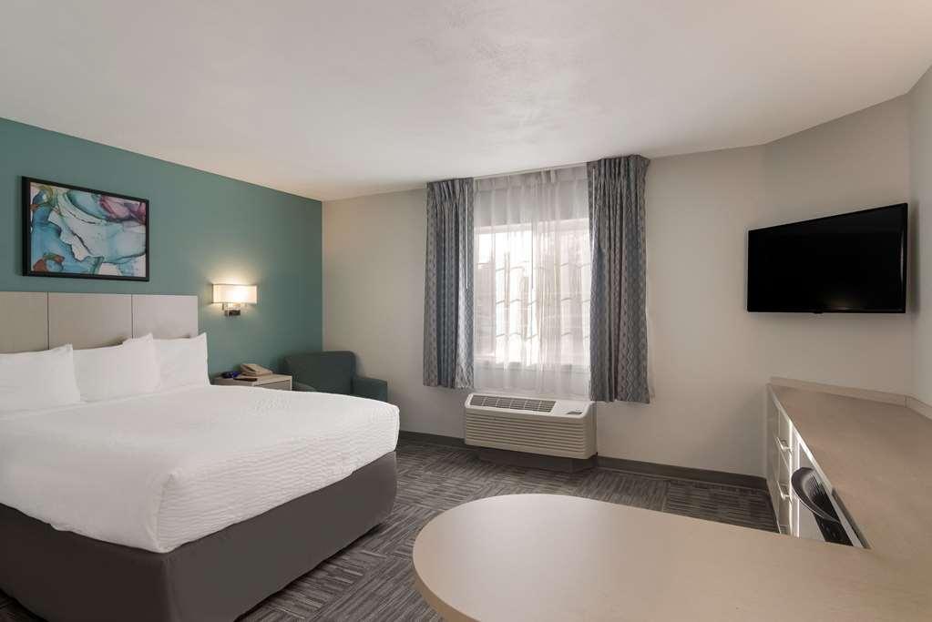 Mainstay Suites Louisville Jeffersontown Room photo